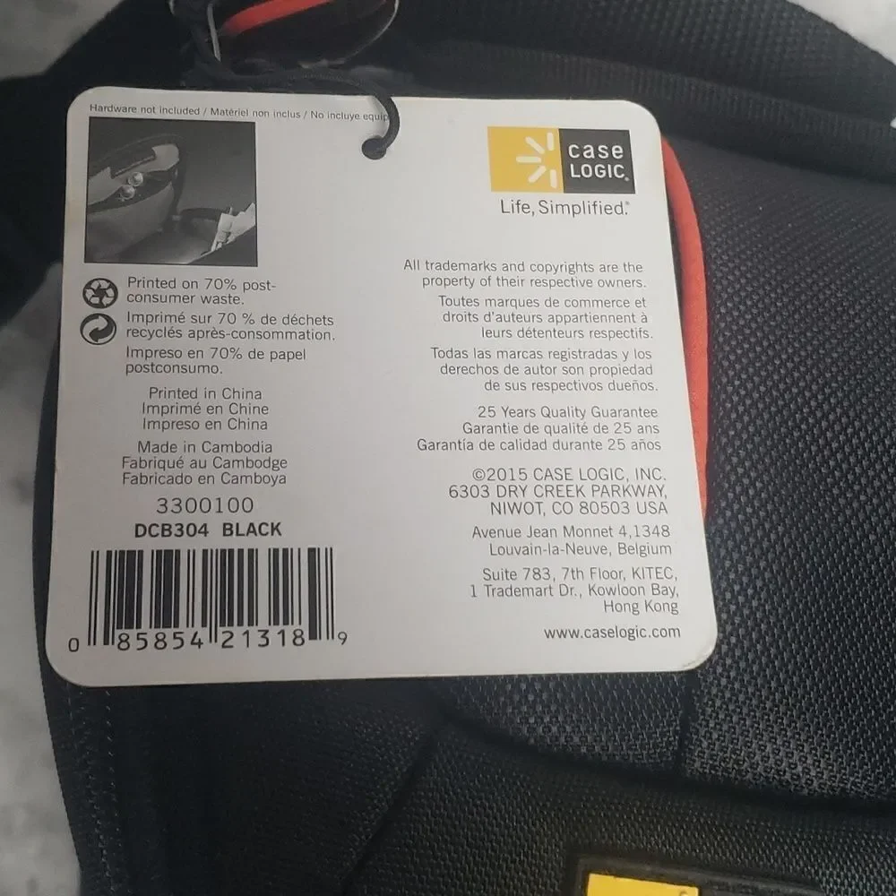 NWT Camera Case by Case Logic‎